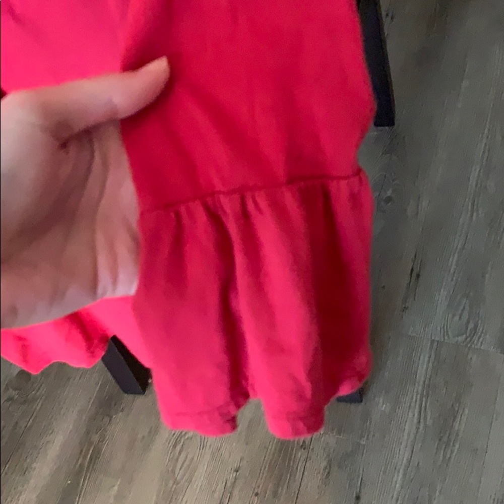 Michael Stars original red ruffle tee - Picture 4 of 6